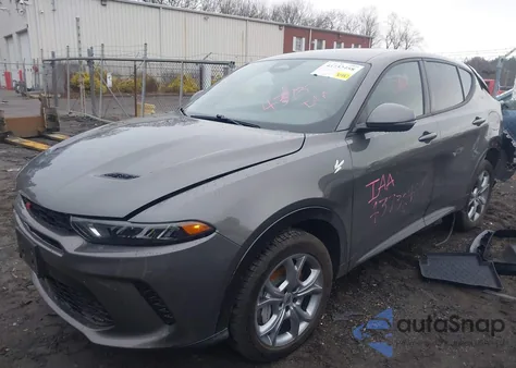 2024 Dodge Hornet R/T Eawd z USA, uszkodzony, nr VIN ZACPDFCW5R3A35069